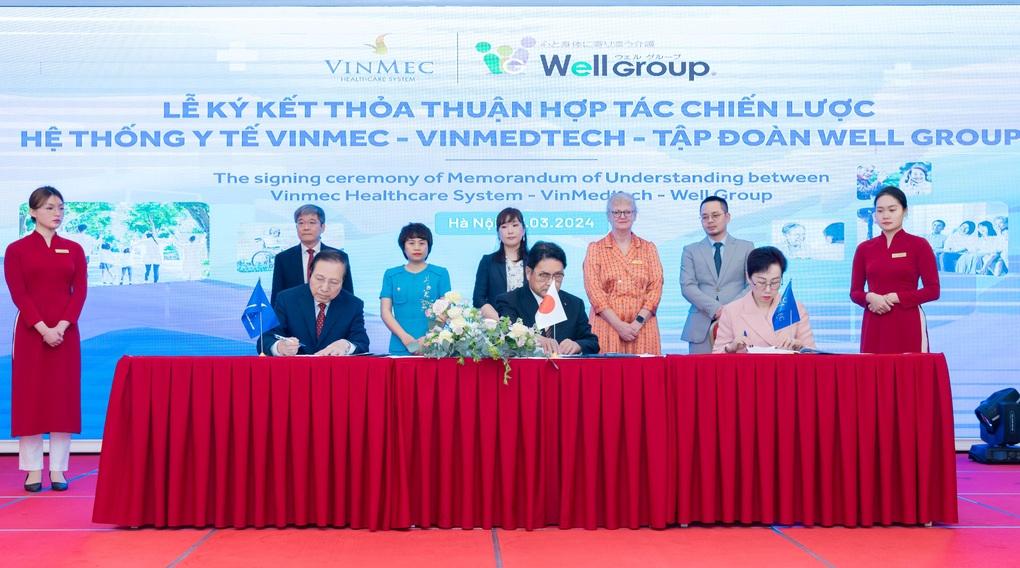 Lễ ký kết thỏa thuận hợp tác giữa lãnh đạo Vingroup và Well Group